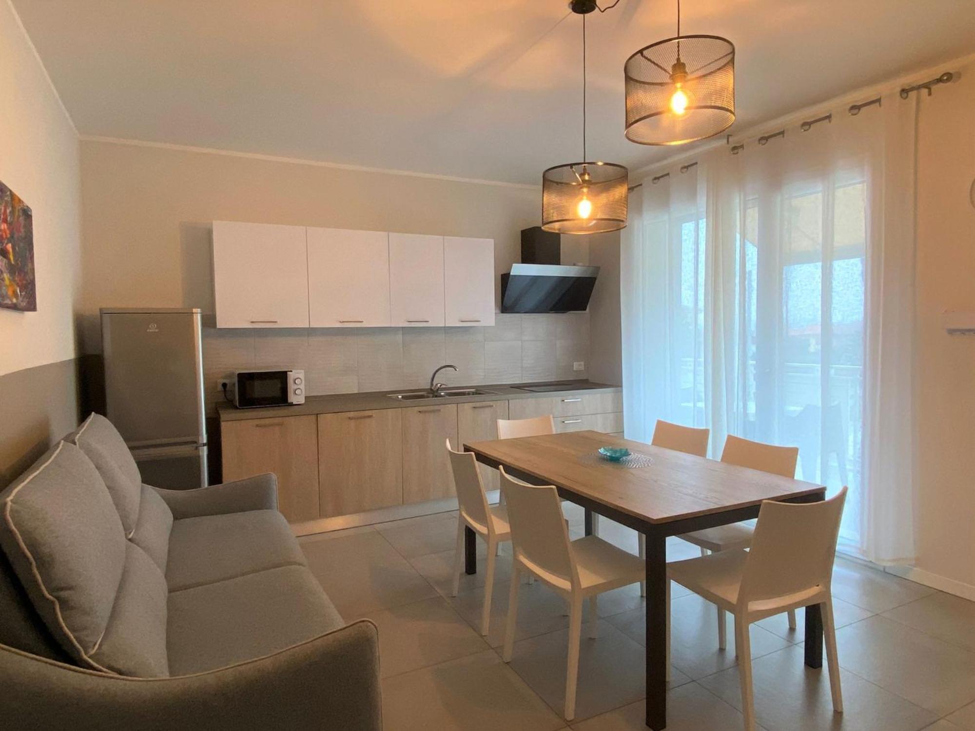 The Prince - Luxury Apartments With Pool Peschiera del Garda Exterior photo